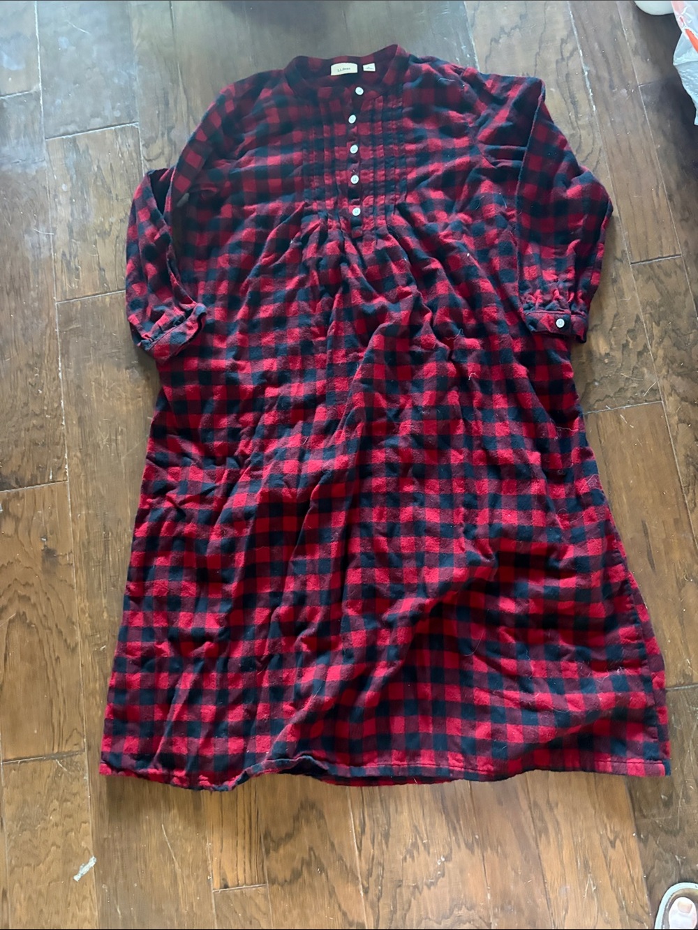 L.L. Bean Red and Black Buffalo Plaid Night gown